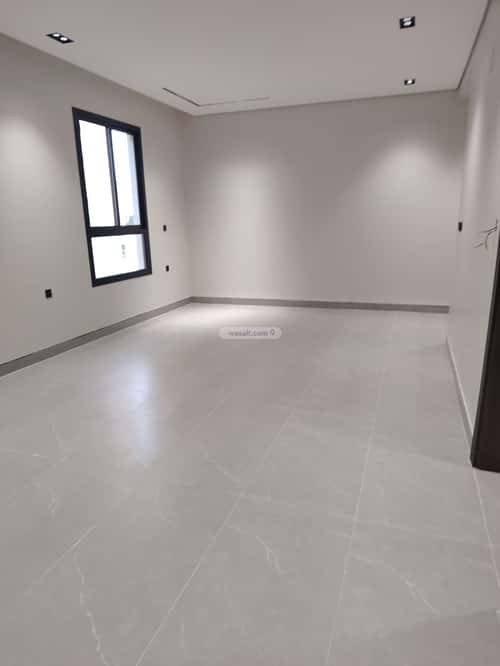 4 bedroom floor in Ishbiliyah 9