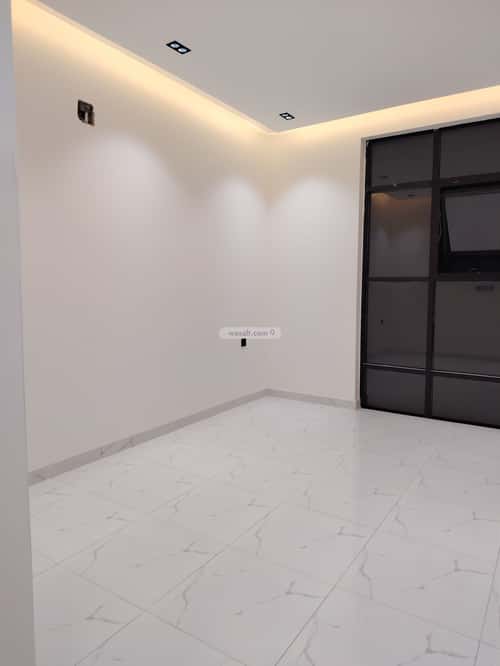 7 bedroom villa in Al Khaleej 4