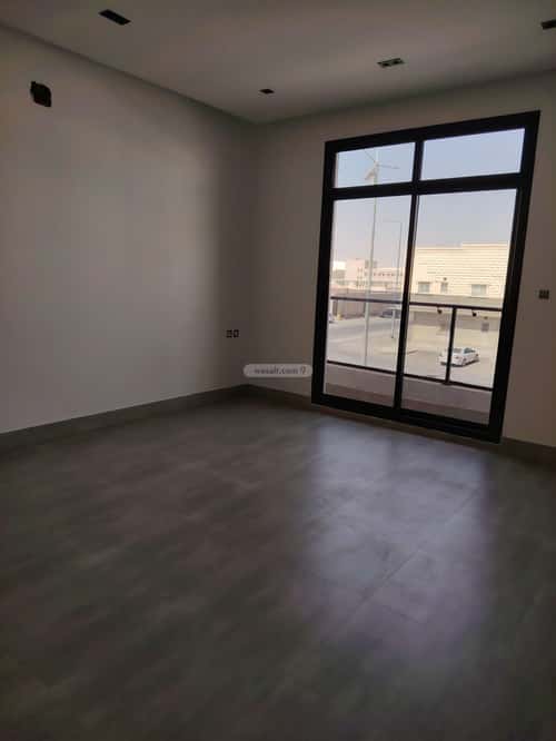 4 bedroom apartment in Al Yarmouk 5