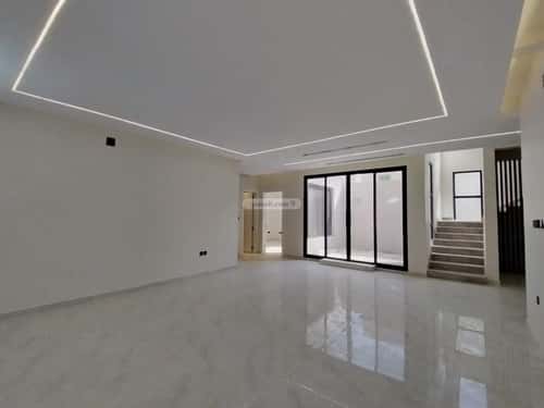 5 bedroom villa in Al Mahdiyyah 2