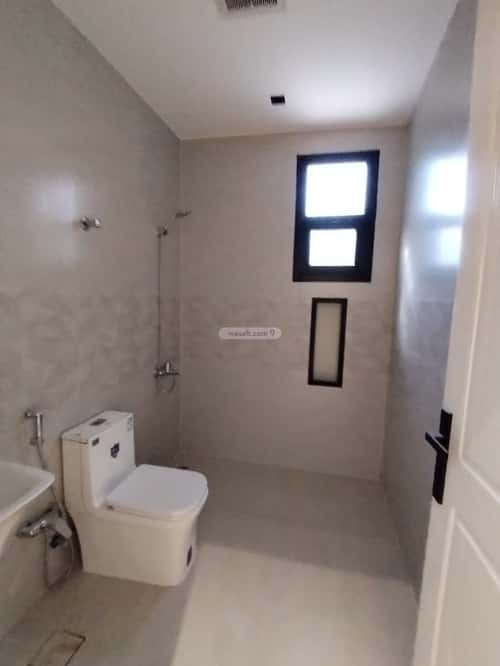 5 bedroom villa in Al Mahdiyyah 3