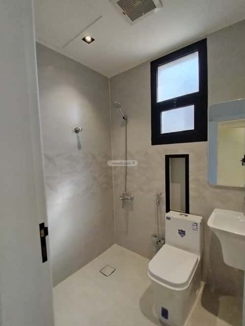 5 bedroom villa in Al Mahdiyyah 20