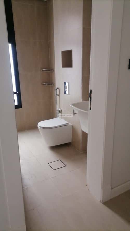 2 bedroom apartment in Al Malqa 4