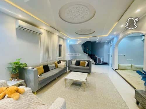 5 bedroom villa in Tuwaiq 4