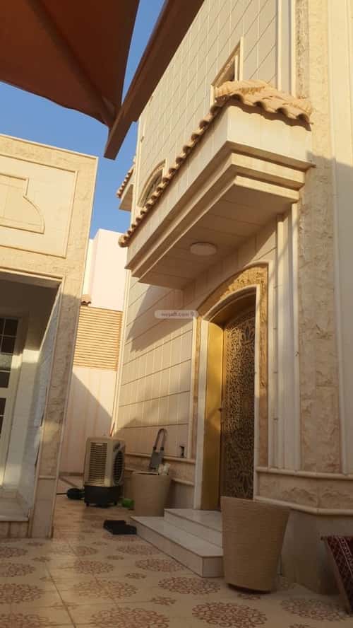 9 bedroom villa in Al Rabie 3