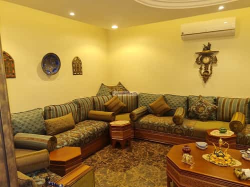 5 bedroom villa in Al Wadi 3