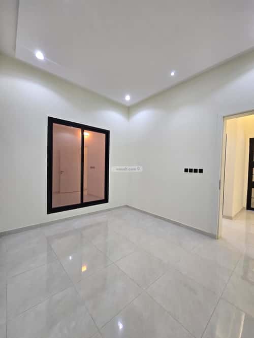5 bedroom villa in Al Uraija Al Gharbi 4