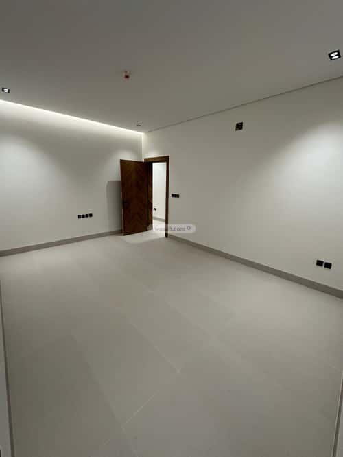 6 bedroom apartment in Dhahrat Laban 10