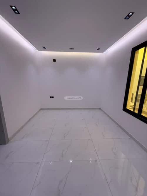 6 bedroom apartment in Al Janadriyah 4