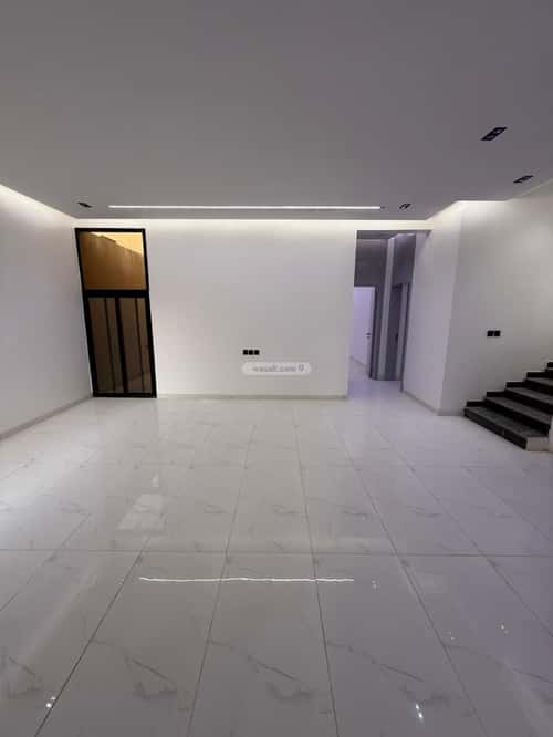 6 bedroom apartment in Al Janadriyah 5