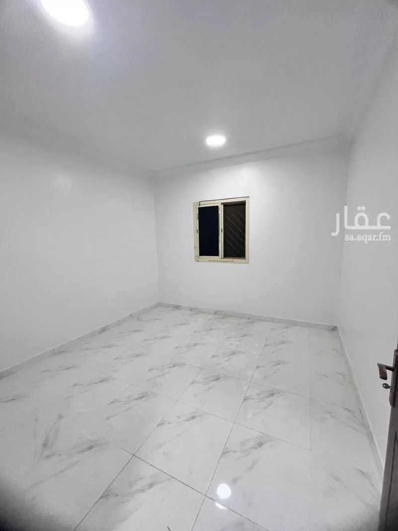 3 bedroom apartment in Al Rimal 5
