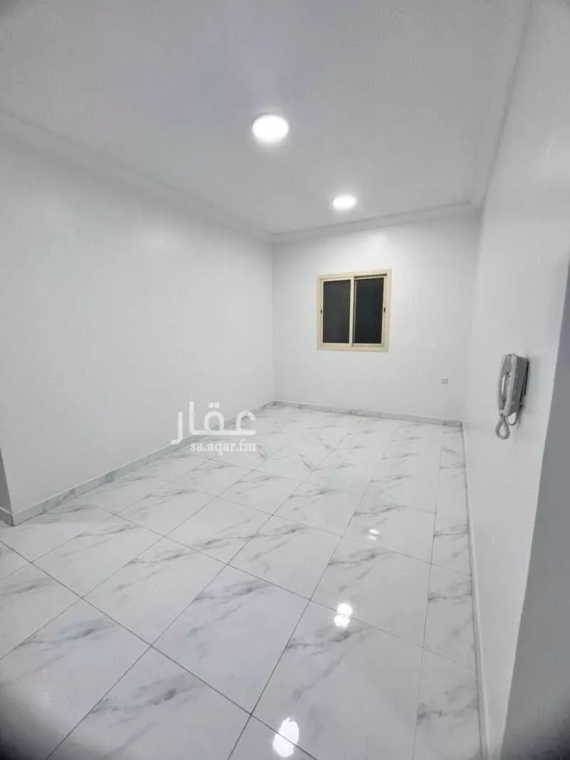 3 bedroom apartment in Al Rimal 6