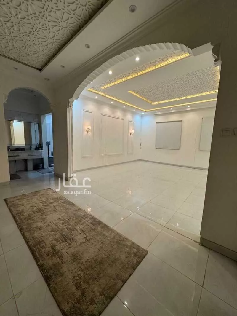 فيلا 6 غرف في الرمال 2