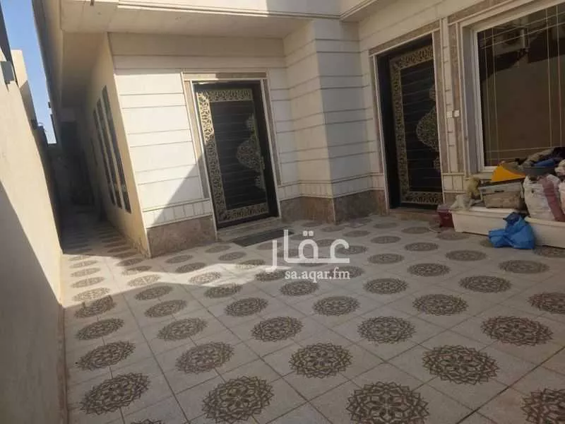 فيلا 6 غرف في الرمال 4