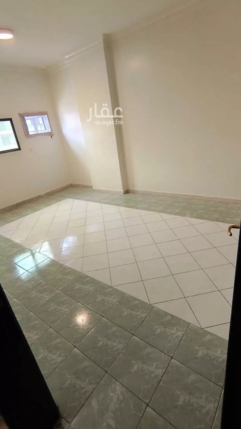 شقة 2 غرف في المربع 3