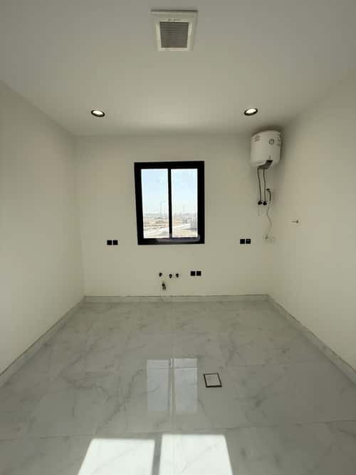 5 bedroom floor in Al Janadriyah 7