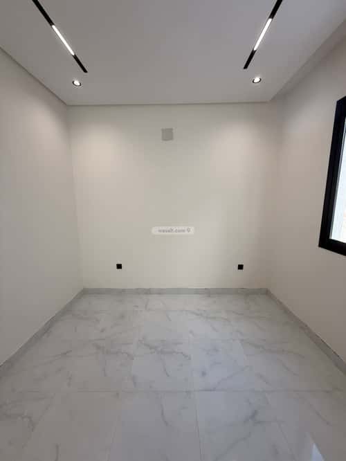 5 bedroom floor in Al Janadriyah 3