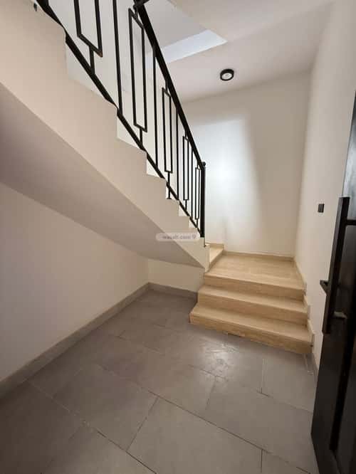 5 bedroom floor in Al Janadriyah 16