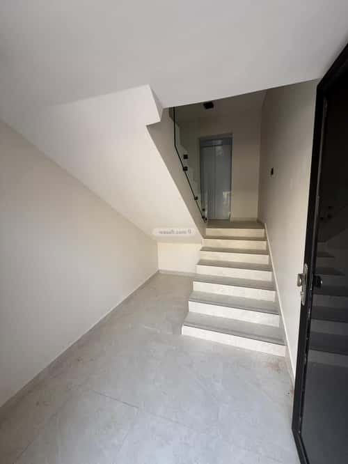 5 bedroom apartment in Al Janadriyah 12