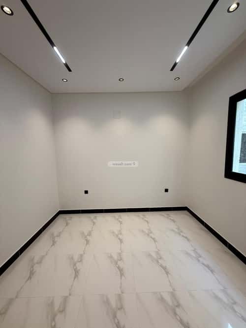 5 bedroom floor in Al Janadriyah 2