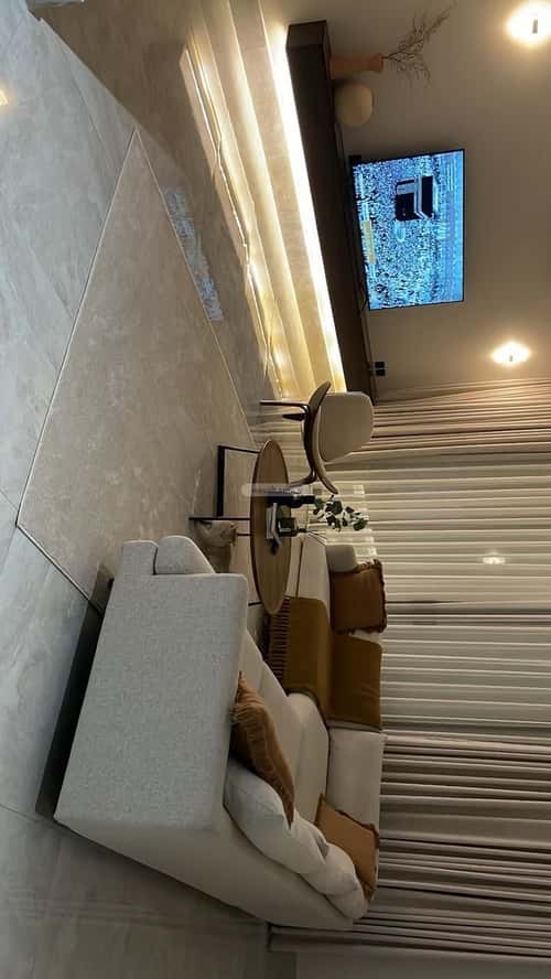 5 bedroom apartment in Dahiat King Fahd 7