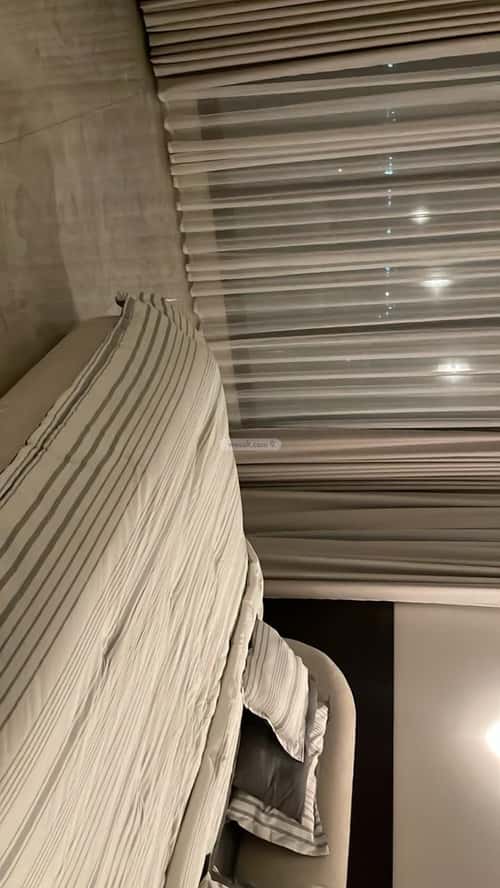 5 bedroom apartment in Dahiat King Fahd 4