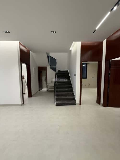 5 bedroom apartment in Al Rimal 7