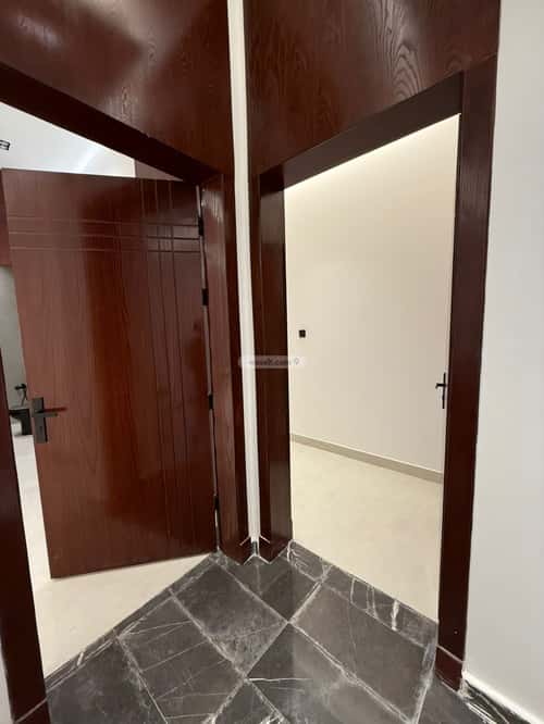 5 bedroom apartment in Al Rimal 6