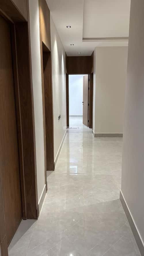 7 bedroom floor in Al Murjan 2