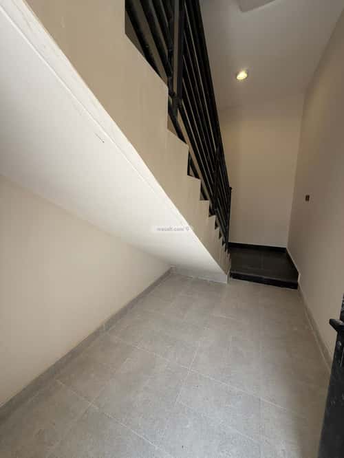6 bedroom apartment in Al Janadriyah 6