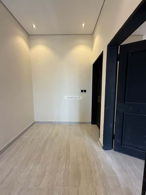 6 bedroom apartment in Al Janadriyah 15