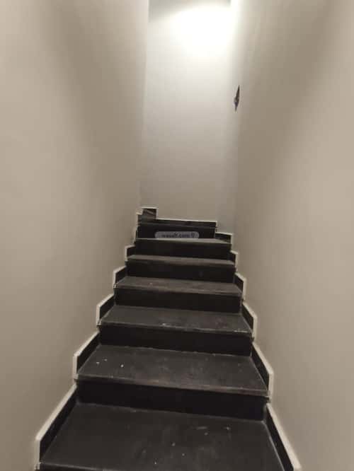 4 bedroom floor in Al Rimal 1