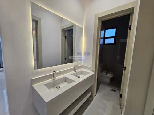 4 bedroom apartment in Al Maizilah 7