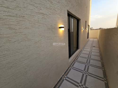 4 bedroom floor in Al Maizilah 18