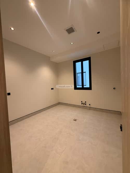 3 bedroom apartment in Al Maizilah 10