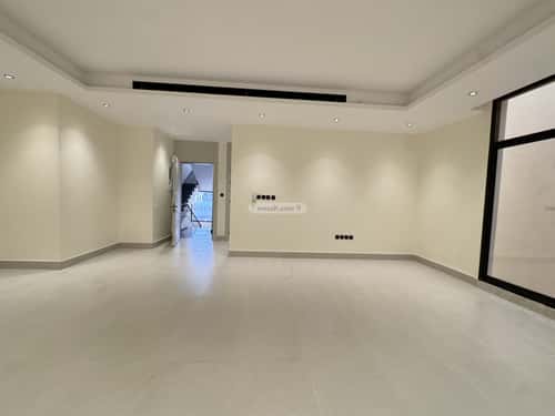 5 bedroom floor in Al Khaleej 1