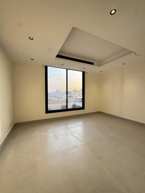 5 bedroom floor in Al Khaleej 2