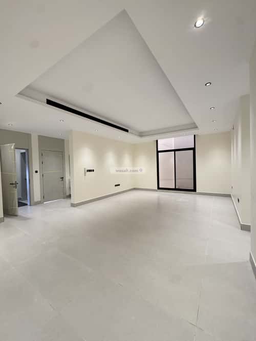 5 bedroom floor in Al Khaleej 4