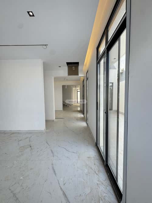 5 bedroom villa in Al Quds 15