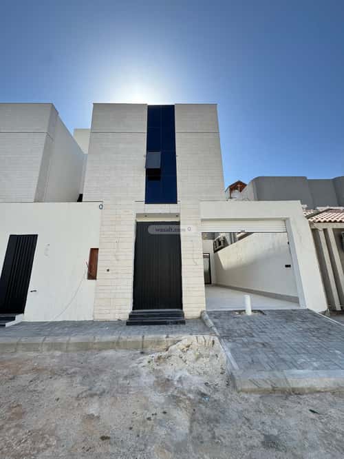 5 bedroom villa in Al Quds, Riyadh 17