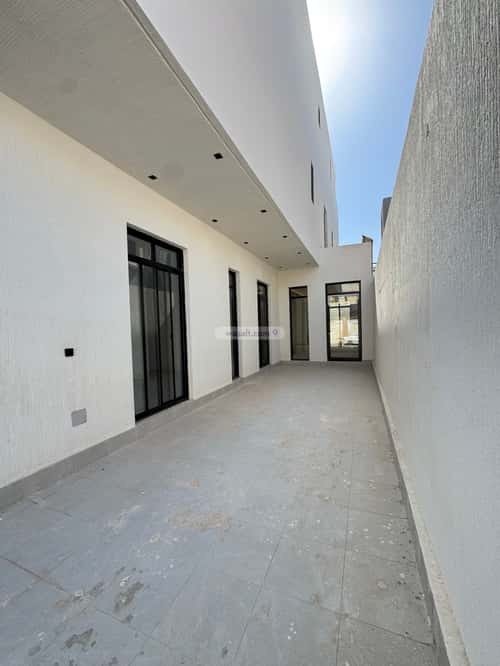 5 bedroom villa in Al Quds 4