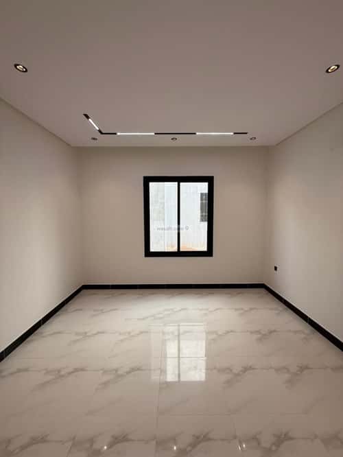 5 bedroom floor in Al Janadriyah 2