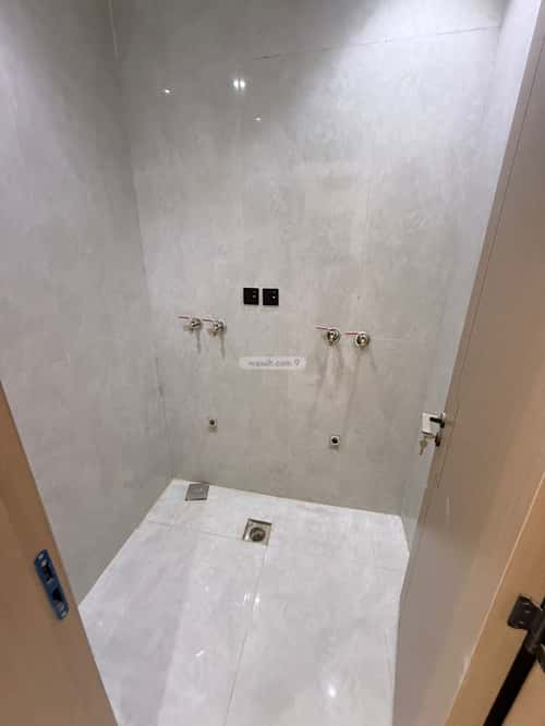 4 bedroom apartment in Al Rimal 2