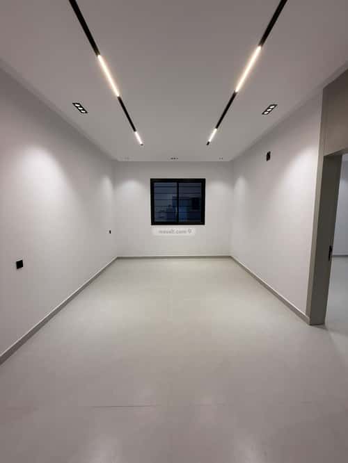 6 bedroom floor in Al Janadriyah 5