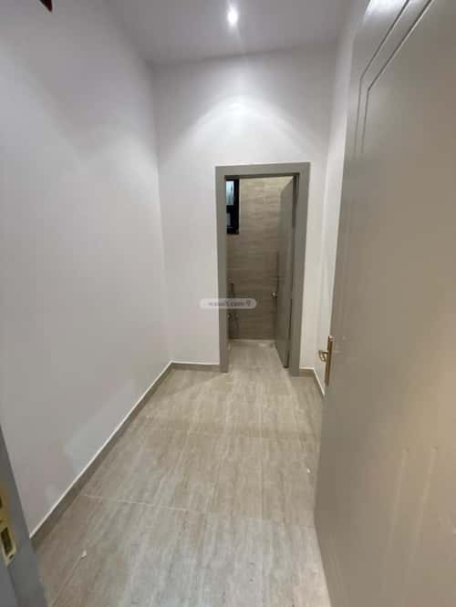 5 bedroom floor in Al Bayan 8