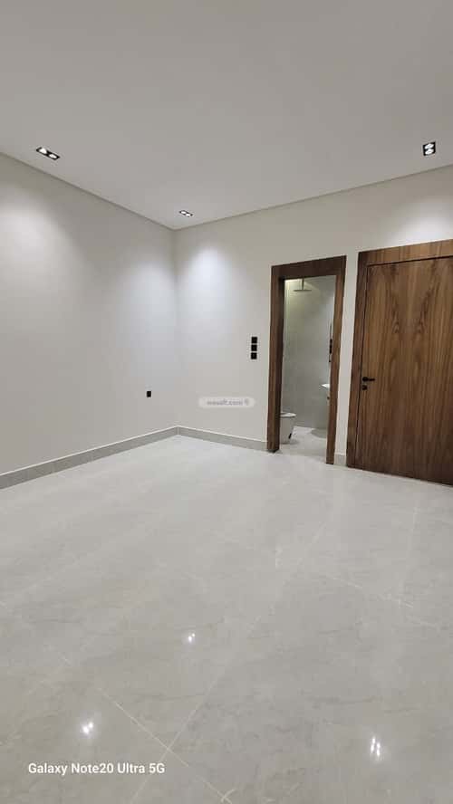 3 bedroom apartment in Al Janadriyah 4