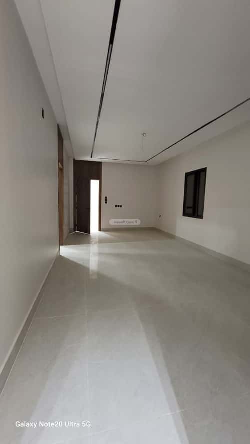 3 bedroom apartment in Al Janadriyah 6