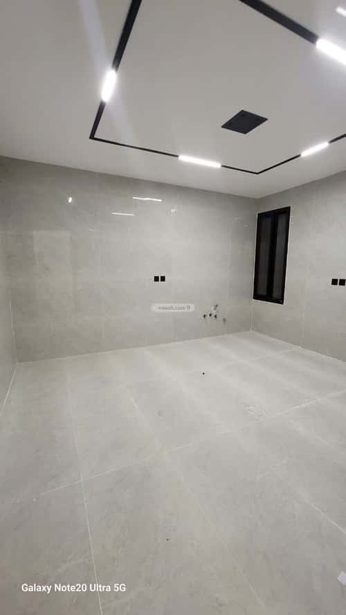 3 bedroom apartment in Al Janadriyah 8