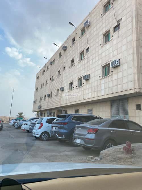 3 bedroom apartment in Dhahrat Laban 7