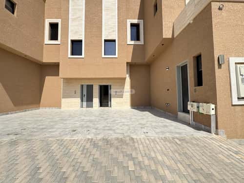 4 bedroom floor in Al Khaleej 3